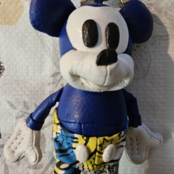 Coach Mickey bag charm - Picture 1 of 7
